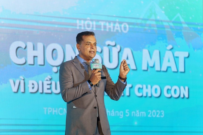 2-ong-binu-jacob-tong-giam-doc-nestle-viet-nam-phat-bieu-khai-mac-chuong-trinh-va-chia-se-ve-tam-huyet-va-ky-vong-cua-nestle-trong-viec-khong-ngung-nghien-cuu-va-cai-tien-cac-san-pham-1685026200.jpg