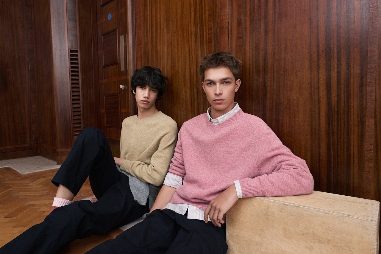 Từ sân khấu đến LifeWear: Điều gì làm nên BST UNIQLO and JW ANDERSON Thu/Đông 2026?