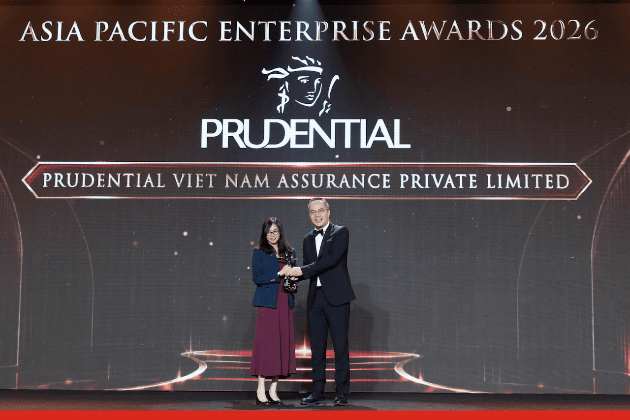 27 NĂM TẠI VIỆT NAM, PRUDENTIAL NHẬN CÚ ĐÚP GIẢI THƯỞNG CHÂU Á – THÁI BÌNH DƯƠNG VỀ TĂNG TRƯỞNG CHẤT LƯỢNG VÀ QUẢN TRỊ DOANH NGHIỆP
