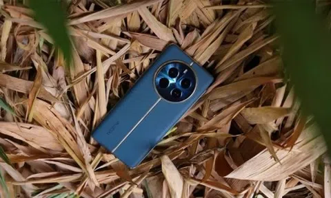 Ra mắt "vua nhiếp ảnh" giá rẻ, camera zoom xịn như iPhone 15 Pro: Hiệu năng xứng với giá tiền