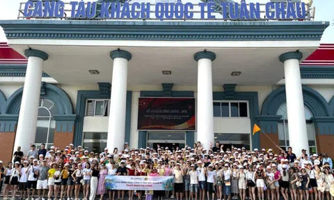 Đoàn du lịch MICE gồm 5.100 khách thăm quan Quảng Ninh