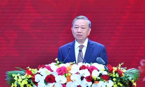 VƯƠN MÌNH TRONG HỘI NHẬP QUỐC TẾ