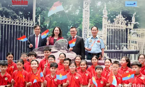 Báo Nhân Dân công bố đợt truyền thông đặc biệt chào mừng 50 năm Ngày Giải phóng miền Nam, thống nhất đất nước