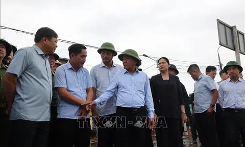 Không để người dân bị thiếu thốn, bị cô lập trong thiên tai