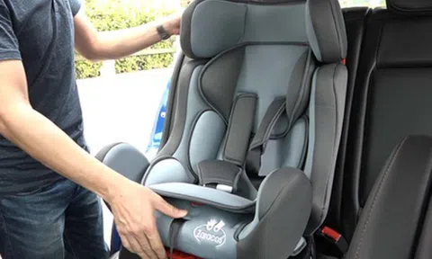 Mới nhất: Những loại ô tô này không bắt buộc phải có thiết bị an toàn cho trẻ em