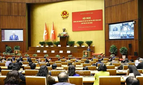 Chủ tịch Quốc hội chủ trì Hội nghị thông báo nhanh kết quả Đại hội XIV của Đảng