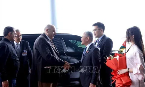 Chủ tịch Hạ viện Jordan đến Hà Nội, bắt đầu thăm chính thức Việt Nam