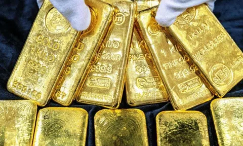 Giá vàng hôm nay 4/2, đảo chiều tăng vọt vượt 180 triệu đồng/lượng