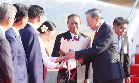 Tổng Bí thư Tô Lâm đến thủ đô Viêng Chăn, bắt đầu thăm cấp Nhà nước tới Lào
