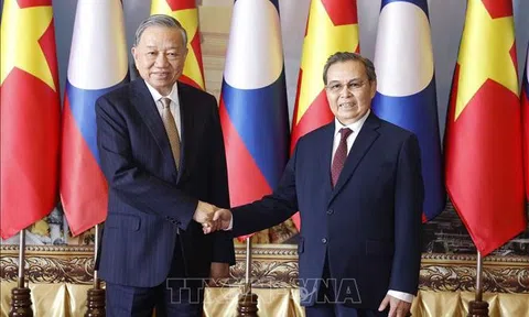 Tổng Bí thư Tô Lâm hội kiến Chủ tịch Quốc hội Lào