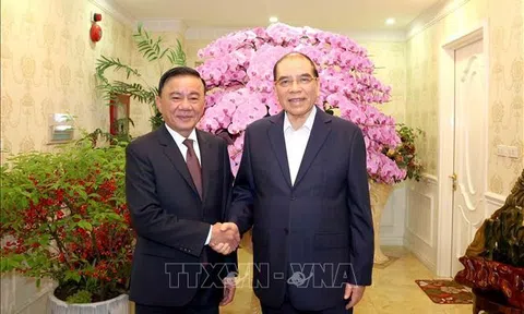 Thường trực Ban Bí thư Trần Cẩm Tú tri ân các đồng chí nguyên lãnh đạo Đảng, Nhà nước