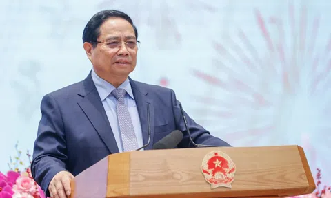 Thủ tướng: Văn phòng Chính phủ tập trung triển khai các công việc ngay từ ngày đầu tiên sau Tết