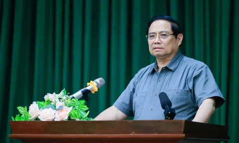 Thủ tướng: Khẩn trương đưa vào khai thác toàn tuyến cao tốc từ Quảng Ngãi tới Nha Trang