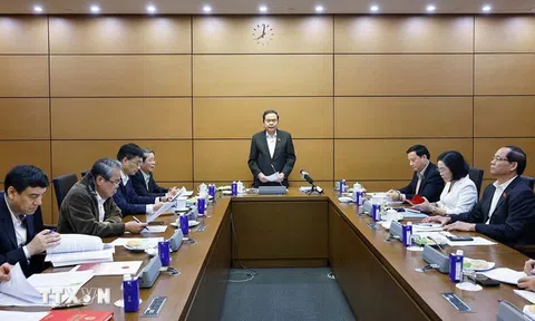 Chủ tịch Quốc hội Trần Thanh Mẫn chủ trì cuộc họp rà soát các công việc chuẩn bị cho Ngày bầu cử