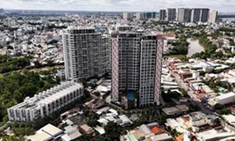 Lãi suất tăng, người mua nhà 'dè dặt'