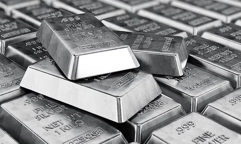 Giá bạc hôm nay (27/3): Giá bạc trong nước tiếp đà giảm, bạc thế giới lại phục hồi mạnh