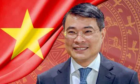 Thủ tướng Lê Minh Hưng làm Chủ tịch Hội đồng Thi đua - Khen thưởng Trung ương