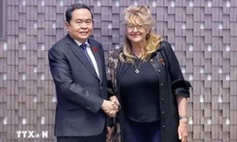 Chủ tịch Quốc hội Trần Thanh Mẫn gặp Lãnh sự danh dự Việt Nam tại Torino