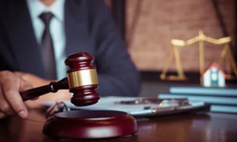 Kết luận của Bộ Chính trị về Đề án nghiên cứu xây dựng chế định luật sư công