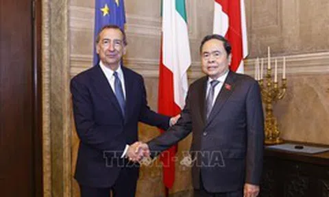 Chủ tịch Quốc hội Trần Thanh Mẫn tiếp Thị trưởng thành phố Milan, Italy
