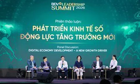 NHNN yêu cầu ngân hàng đẩy mạnh chuyển đổi số và hỗ trợ doanh nghiệp