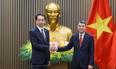 Thủ tướng Lê Minh Hưng tiếp Đại sứ Trung Quốc