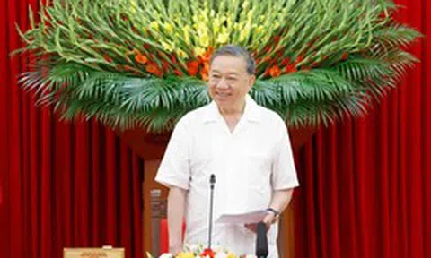 Đổi mới phương thức lãnh đạo của Đảng để làm cho đất nước phát triển bền vững