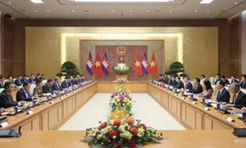 Thủ tướng Lê Minh Hưng hội đàm với Thủ tướng Campuchia Hun Manet