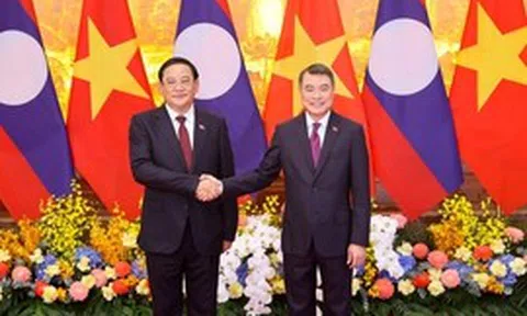 Thủ tướng Lào Sonexay Siphandone kết thúc chuyến thăm chính thức Việt Nam và dự AFF 2026