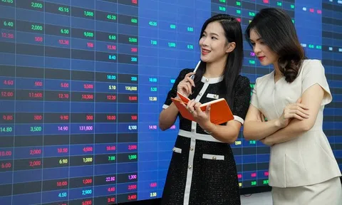 VN-Index hướng tới vùng 1.830 điểm, thanh khoản vẫn là trở ngại