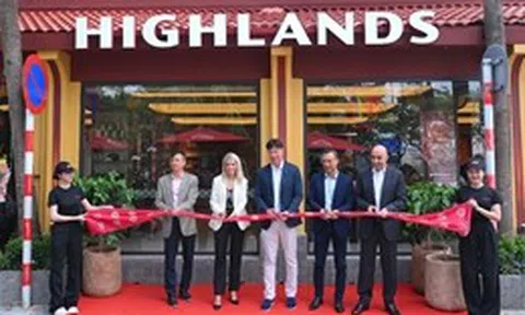 Highlands Coffee chạm cột mốc 1000 cửa hàng tại Việt Nam: Gần ba thập kỷ bền bỉ lan toả tinh hoa cà phê Việt