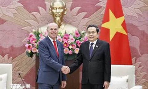 Chủ tịch Quốc hội Trần Thanh Mẫn tiếp Đại sứ Canada tại Việt Nam