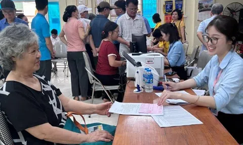 Bộ Nội vụ đề xuất bỏ quy định mỗi năm một lần làm lại ủy quyền lương hưu