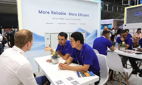 Risen Energy trình diễn các đổi mới toàn diện cho mọi kịch bản ứng dụng tại Intersolar Europe 2026
