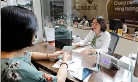 Lãi suất chứng chỉ tiền gửi đi xuống