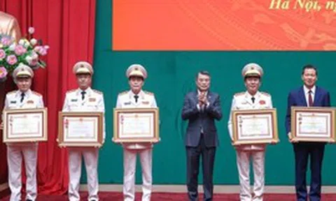 Thủ tướng: Kiến tạo môi trường an ninh, an toàn cho phát triển để đất nước bứt phá đi lên