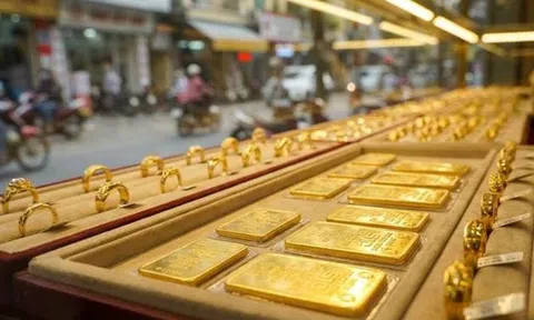 Giá vàng hôm nay (31/7): Đảo chiều chóng mặt
