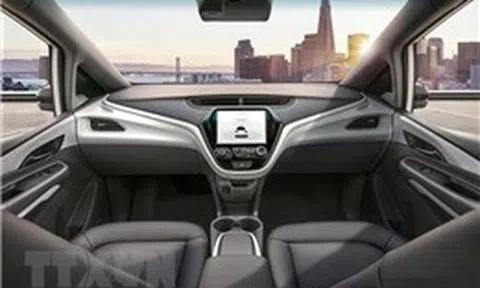 Các hãng xe Nhật Bản chạy đua phát triển xe tự lái tích hợp AI