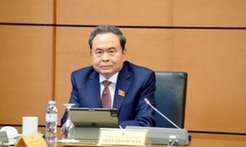 Chủ tịch Quốc hội Trần Thanh Mẫn: Bưu chính là hạ tầng thiết yếu của kinh tế số