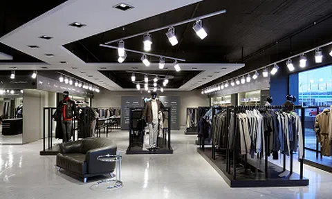 TOP 5 đèn LED ray rọi chiếu sáng cửa hàng ấn tượng nhất 2021