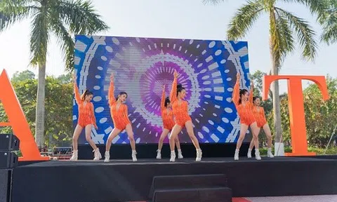 HERA TỔ CHỨC LỄ RA MẮT RA SẢN PHẨM MỚI CHẤN ĐỘNG THỊ TRƯỜNG