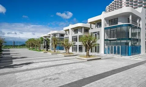 Đại lộ Fiesta – phố đi bộ đầu tiên hoạt động theo mô hình độc đáo