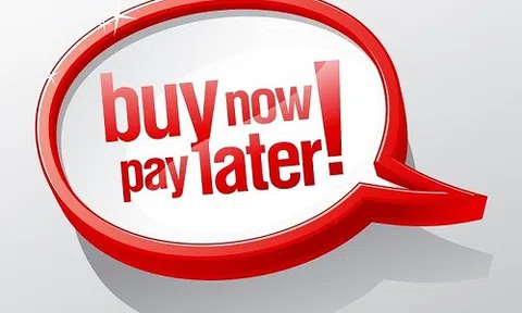 Mua trước trả sau là gì? So sánh mua trước trả sau và thẻ tín dụng