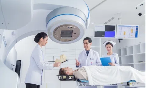 Prudential hợp tác cùng Tập đoàn chăm sóc sức khỏe tư nhân lớn nhất Thái Lan cung cấp dịch vụ điều trị ung thư vú chất lượng cao với chi phí hợp lý