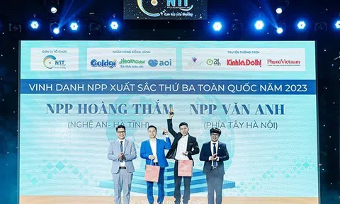 Hoàng Thắm, Văn Anh và Thanh Quý là những cái tên tiêu biểu lọt top đầu những Nhà phân phối xuất sắc toàn quốc năm 2023 của NTT Việt Nam