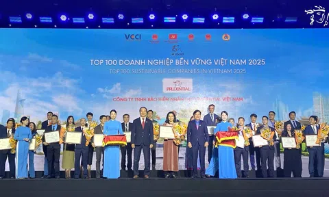 Prudential lần thứ 9 liên tiếp được vinh danh Top 100 Doanh nghiệp Phát triển bền vững tại Việt Nam