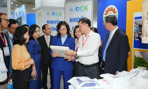 Khai mạc Triển lãm sản phẩm công nghiệp nông thôn tiêu biểu 2026: Mở rộng kết nối, vươn vào chuỗi cung ứng quốc tế